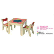 Mesa de estudio Mesa de juego con dos sillas Muebles de madera Muebles para niños